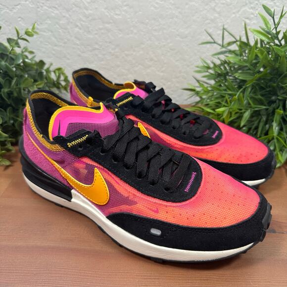 Nike Men\'s Waffle One Active Fuchsia Shoes Size 6.5 main image 5